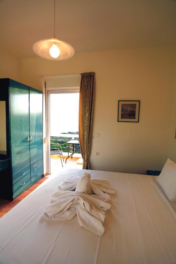 Tersanas Beach Lodges Exterior foto