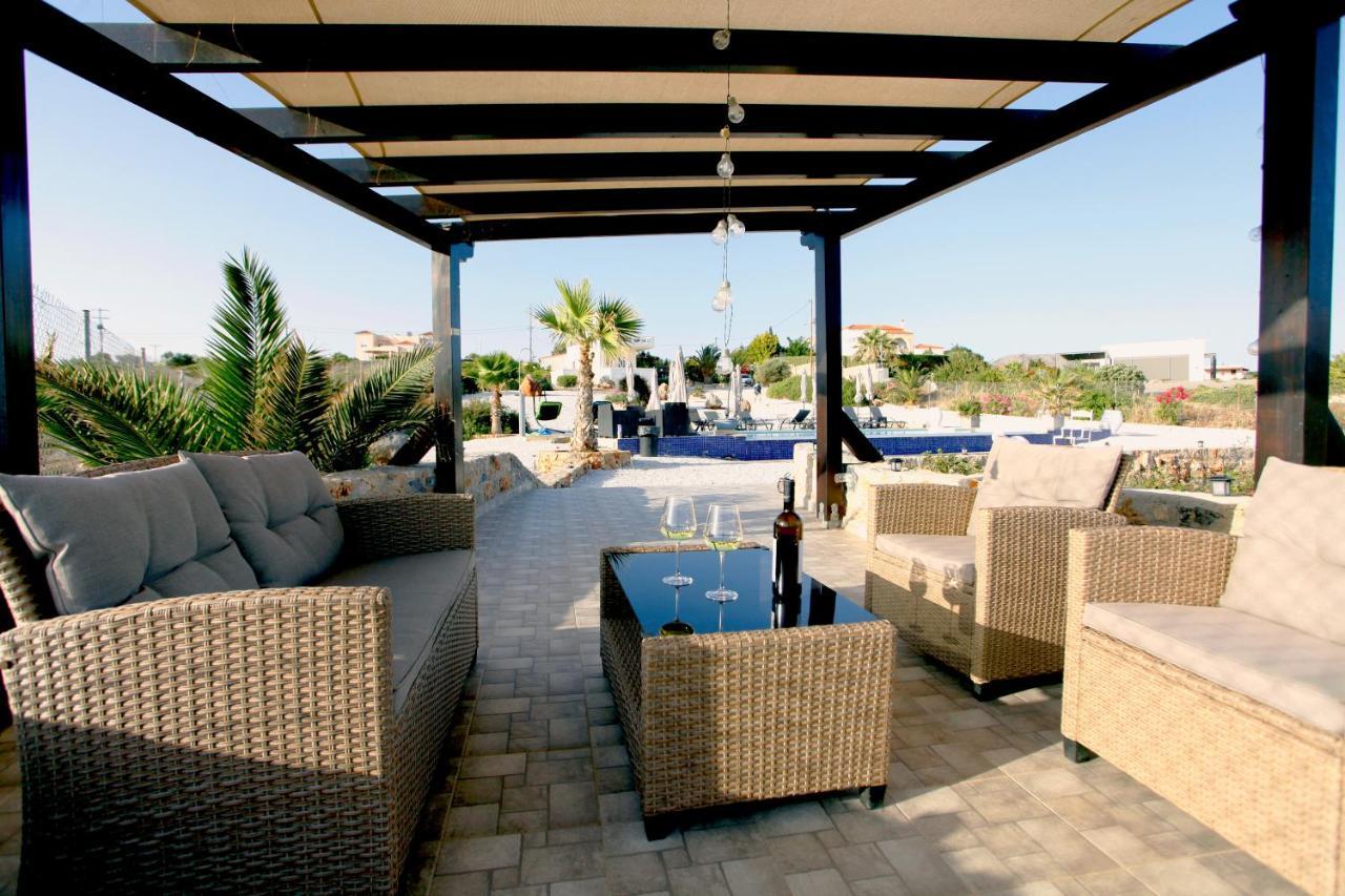 Tersanas Beach Lodges Exterior foto