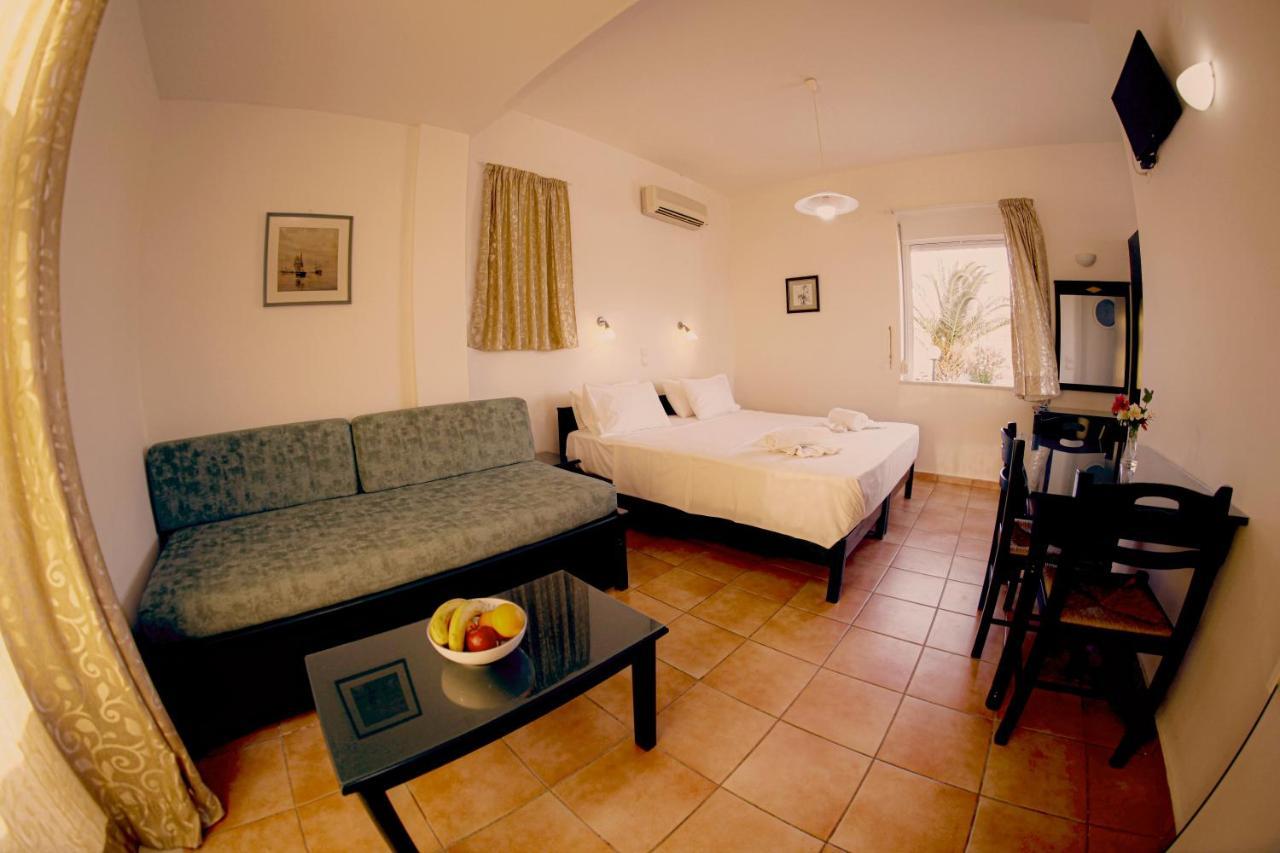 Tersanas Beach Lodges Exterior foto