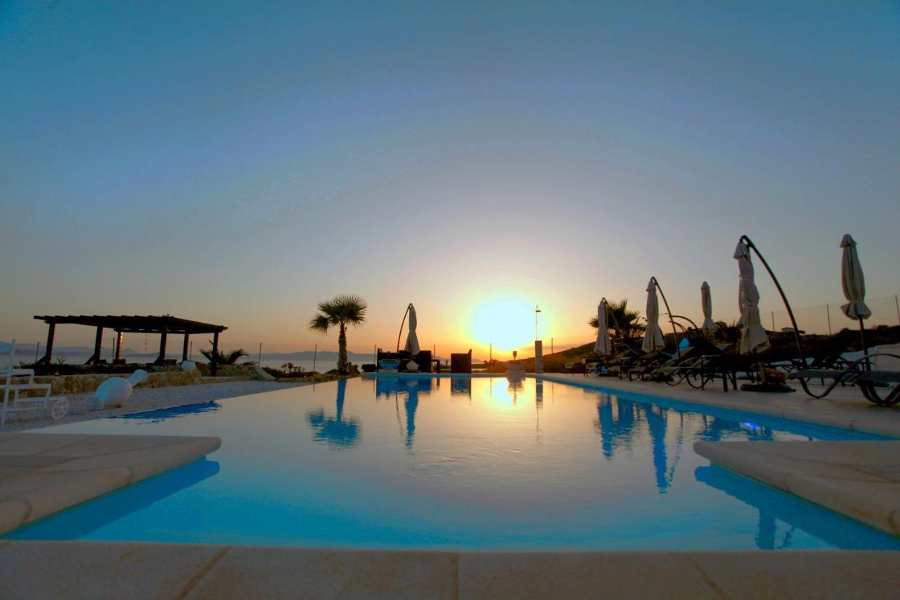 Tersanas Beach Lodges Exterior foto