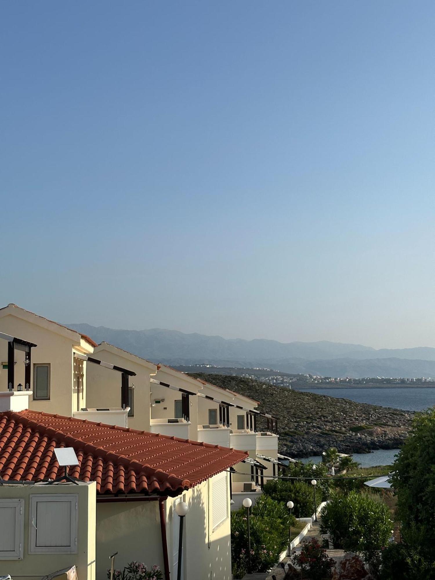 Tersanas Beach Lodges Exterior foto