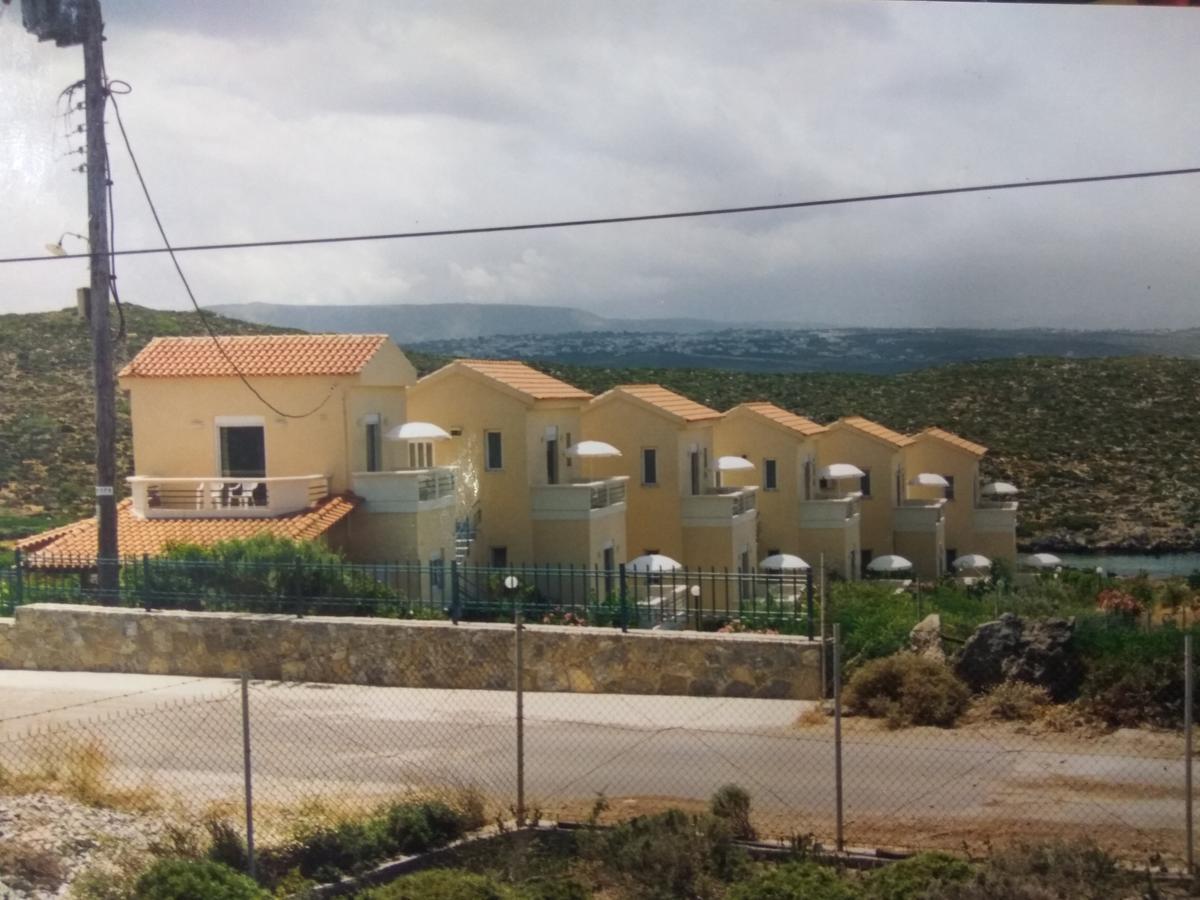 Tersanas Beach Lodges Exterior foto